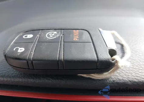 2018 Jeep Compass Trailhawk 4X4 z USA, uszkodzony, nr VIN 3C4NJDDB5JT501735